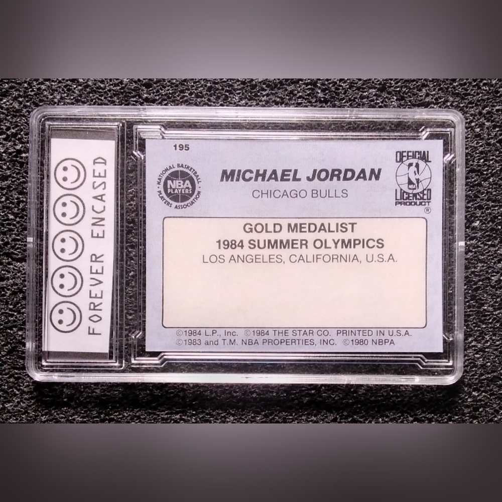 Michael Jordan Olympic Gold Medalist Autograph Basketball Rookie Card Graded 10 - Picture 2 of 2